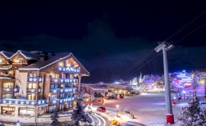 Ski Chalets in Courchevel 1850 - Image Credit:AlexisCornu-VuesStation-4 Courchevel Tourisme/Alexis CORNU Photography